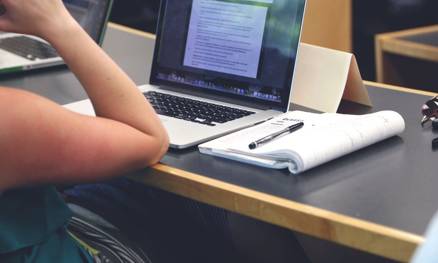 aula particular online notebook e caderno 2026
