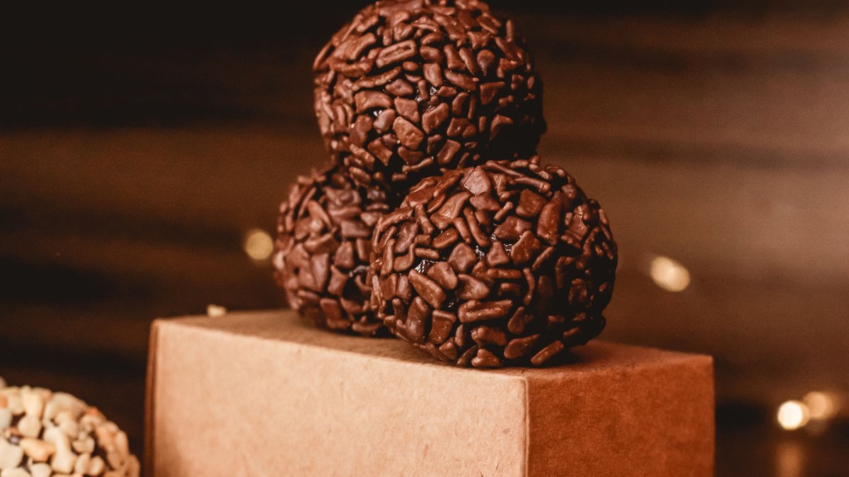Doces prontos para quem quer ganhar dinheiro vendendo bolos e doces por encomenda