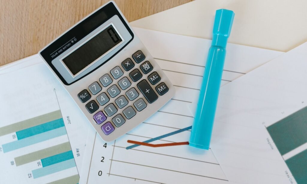 Calculadora sobre gráfico de rendimento, cálculo do come-cotas de novembro